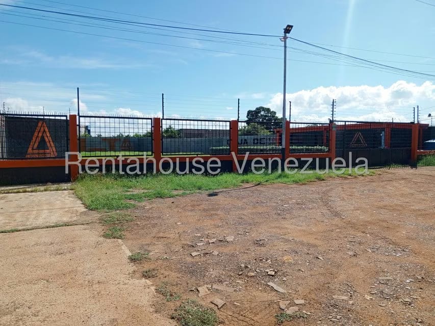 Comercial (Local Comercial) en Alquiler en Centro, Falcon - 3