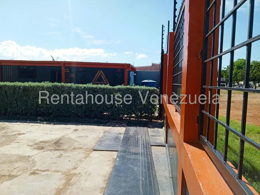 Comercial (Local Comercial) en Alquiler en Centro, Falcon - 5