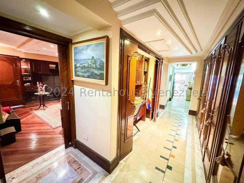 Apartamento (1 Nivel) en Venta en La Castellana, Distrito Metropolitano - 32