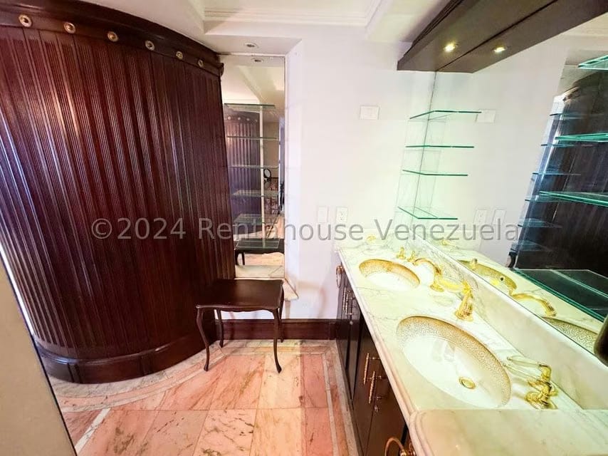 Apartamento (1 Nivel) en Venta en La Castellana, Distrito Metropolitano - 40
