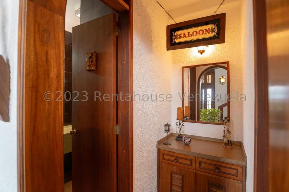 Casa (Multipes Niveles) en Venta en La Lagunita Country Club, Distrito Metropolitano - 26