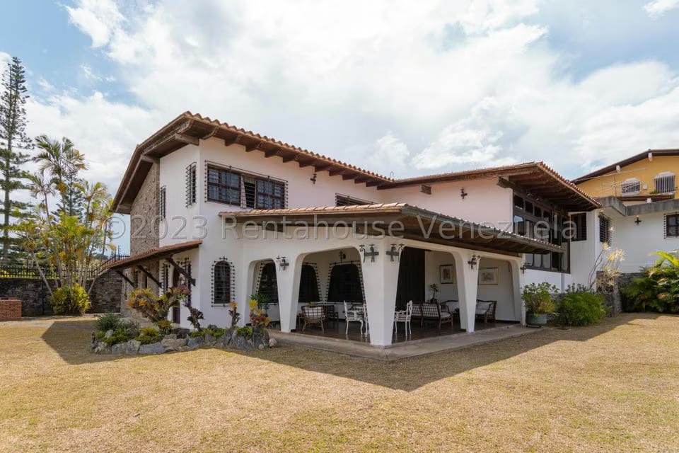 Casa (Multipes Niveles) en Venta en La Lagunita Country Club, Distrito Metropolitano - 35