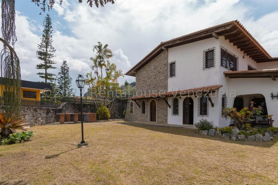 Casa (Multipes Niveles) en Venta en La Lagunita Country Club, Distrito Metropolitano - 36