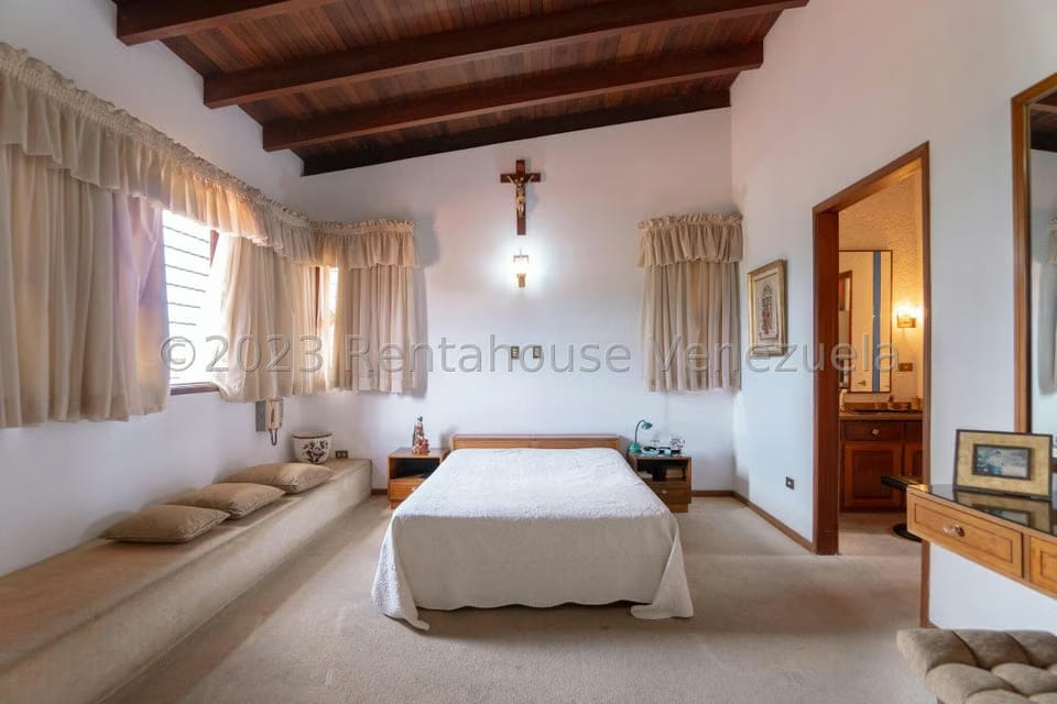 Casa (Multipes Niveles) en Venta en La Lagunita Country Club, Distrito Metropolitano - 52