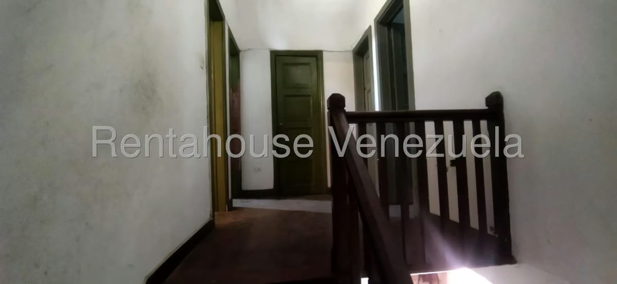 Casa (Multipes Niveles) en Venta en El Rosal, Distrito Metropolitano - 15