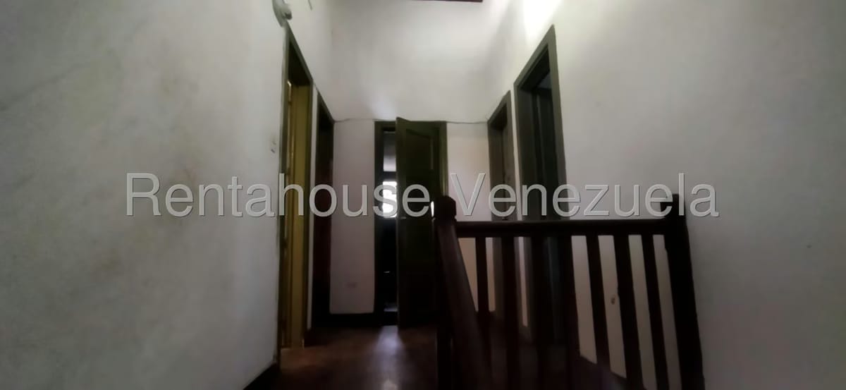 Casa (Multipes Niveles) en Venta en El Rosal, Distrito Metropolitano - 17
