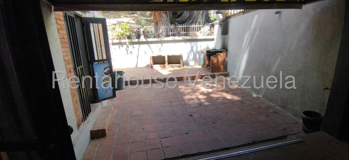 Casa (Multipes Niveles) en Venta en El Rosal, Distrito Metropolitano - 26