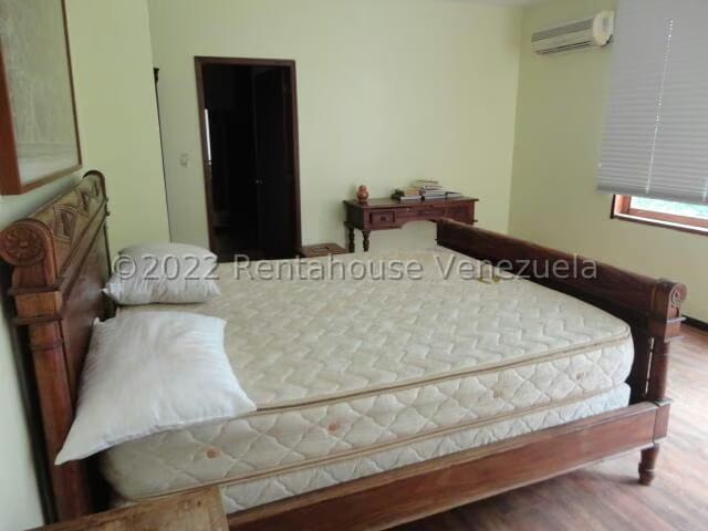 Casa (Multipes Niveles) en Venta en Oripoto, Distrito Metropolitano - 11