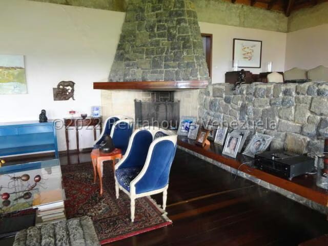 Casa (Multipes Niveles) en Venta en Oripoto, Distrito Metropolitano - 40