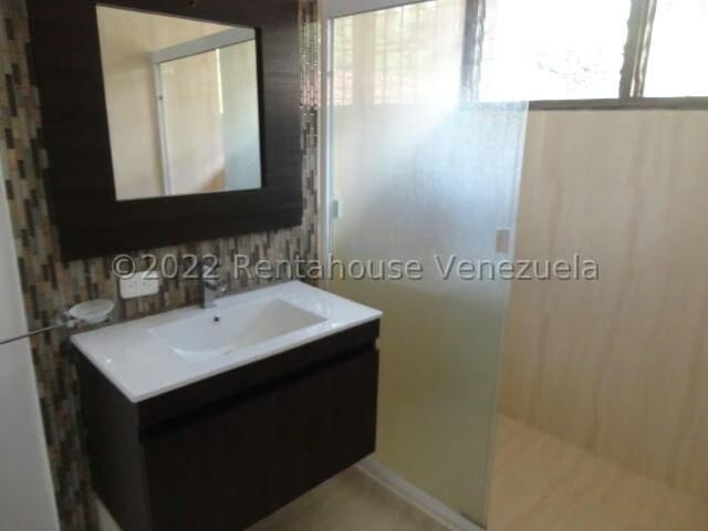 Casa (Multipes Niveles) en Venta en Oripoto, Distrito Metropolitano - 51