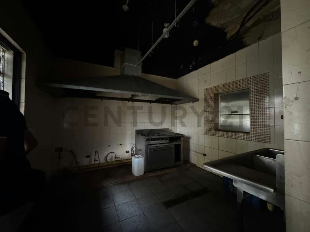 Local comercial en alquiler - 8