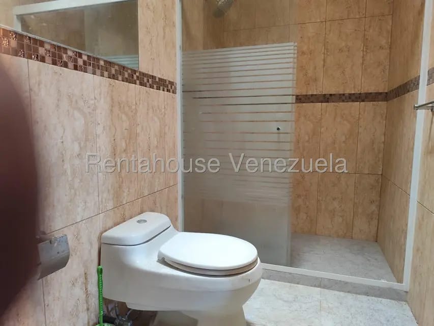 Apartamento (Duplex) en Venta en Los Robles, Nueva Esparta - 13