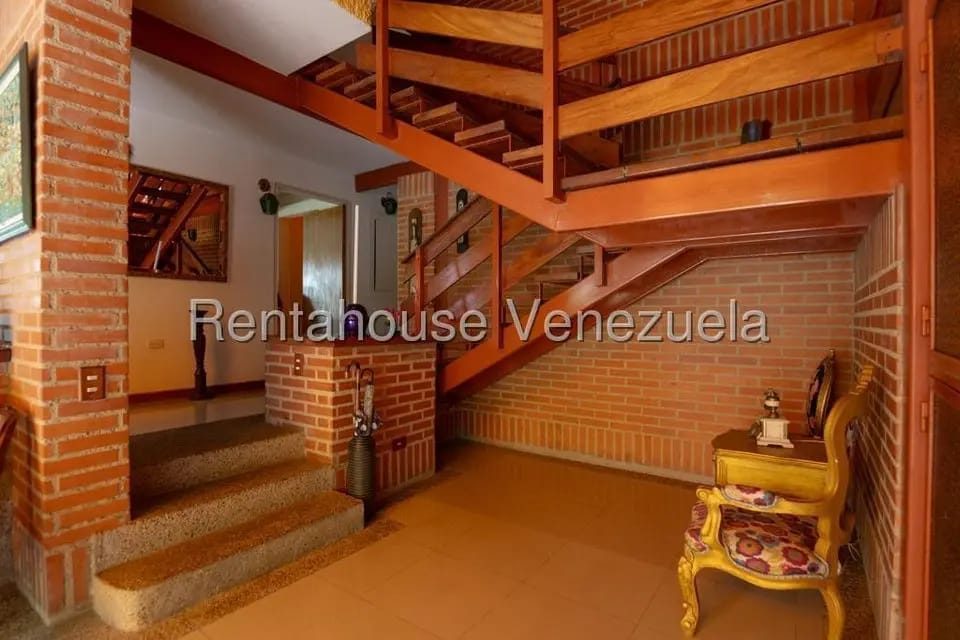 Casa (1 Nivel) en Venta en Colinas del Tamanaco, Distrito Metropolitano - 16