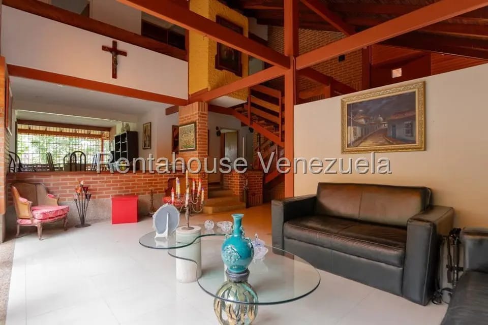 Casa (1 Nivel) en Venta en Colinas del Tamanaco, Distrito Metropolitano - 25