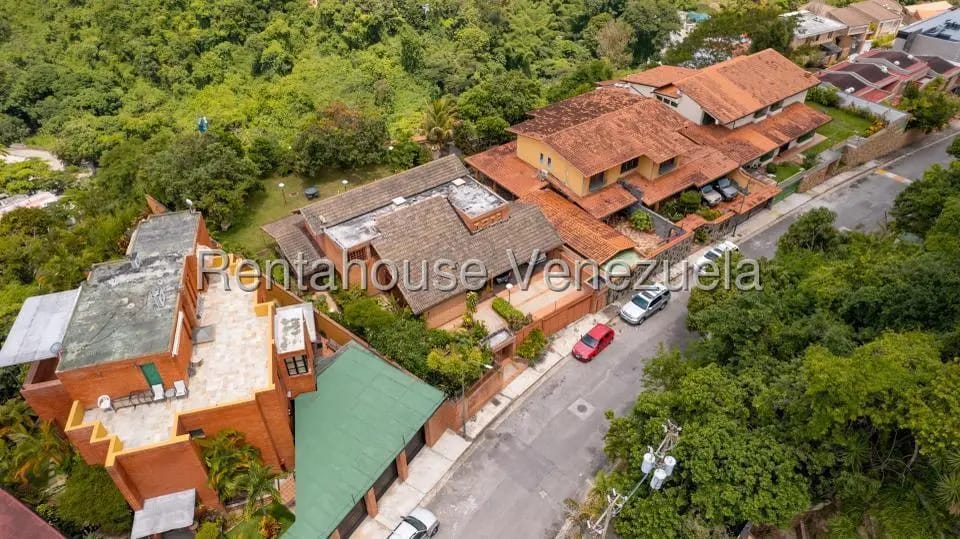 Casa (1 Nivel) en Venta en Colinas del Tamanaco, Distrito Metropolitano - 41