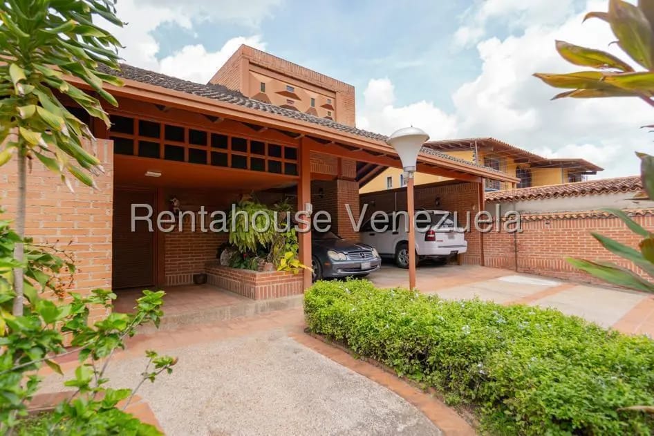 Casa (1 Nivel) en Venta en Colinas del Tamanaco, Distrito Metropolitano - 6