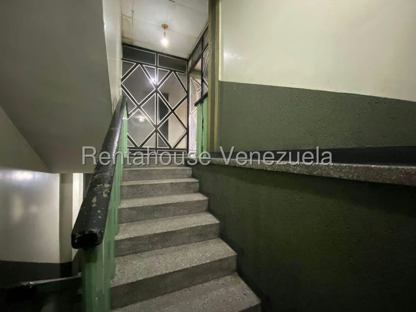 Comercial (Local Comercial) en Alquiler en Centro, Lara - 2