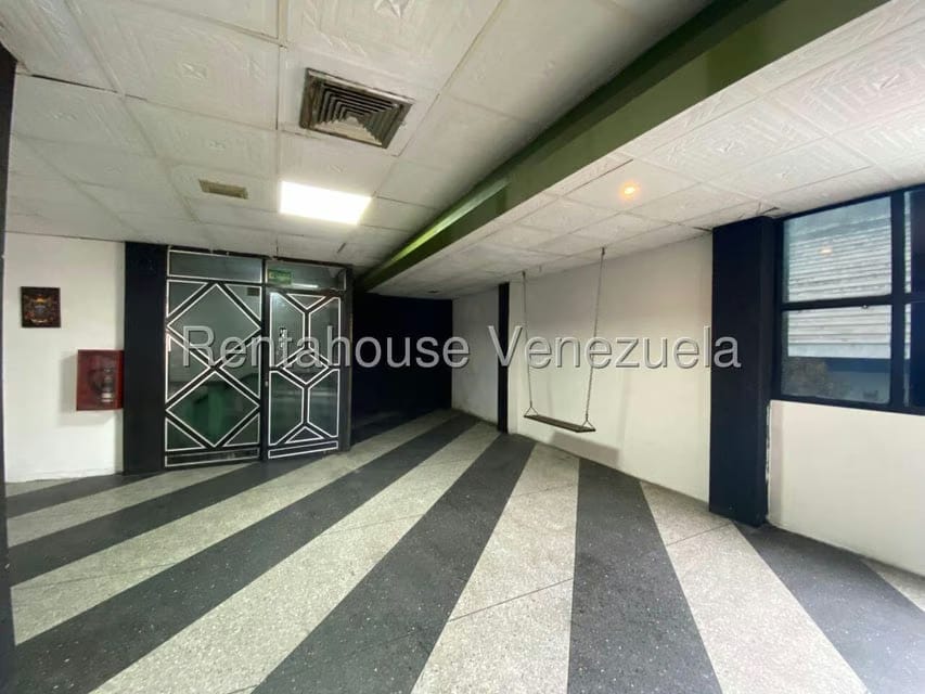 Comercial (Local Comercial) en Alquiler en Centro, Lara - 4