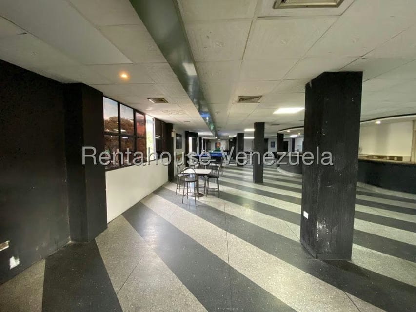 Comercial (Local Comercial) en Alquiler en Centro, Lara - 6