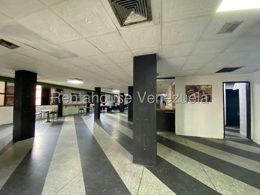 Comercial (Local Comercial) en Alquiler en Centro, Lara - 8