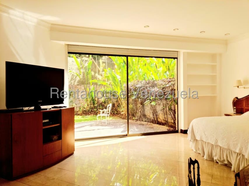 Apartamento (Planta Baja) en Venta en Altamira, Distrito Metropolitano - 13