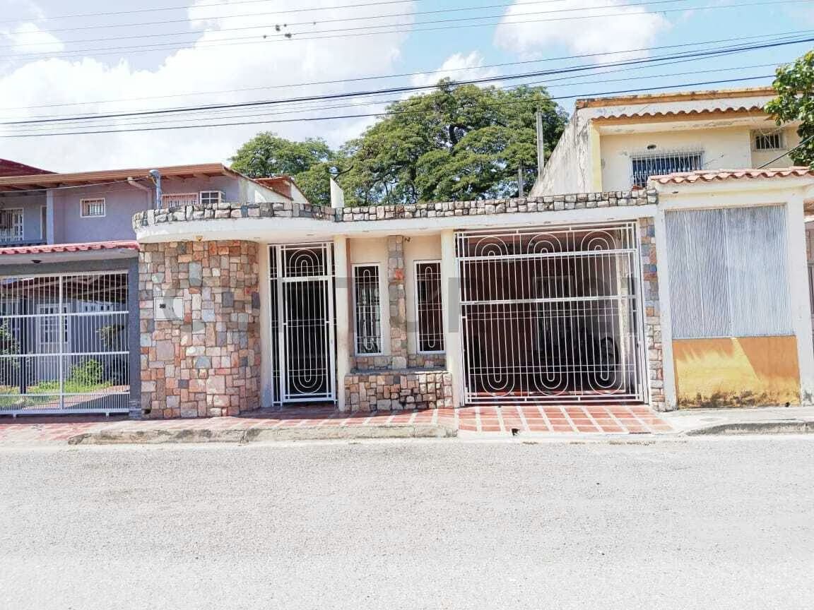 Casa en venta. Urbanización El Samán, etapa IV. Cagua. Estado Aragua
