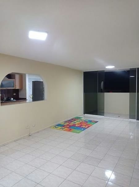 APARTAMENTO EN VENTA – URB LA ENTRDA – NAGUANAGUA - 2
