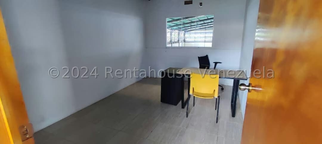 Comercial (Galpon - Deposito) en Venta en Mariche, Distrito Metropolitano - 26