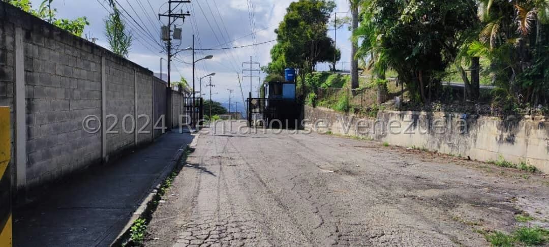 Comercial (Galpon - Deposito) en Venta en Mariche, Distrito Metropolitano - 38