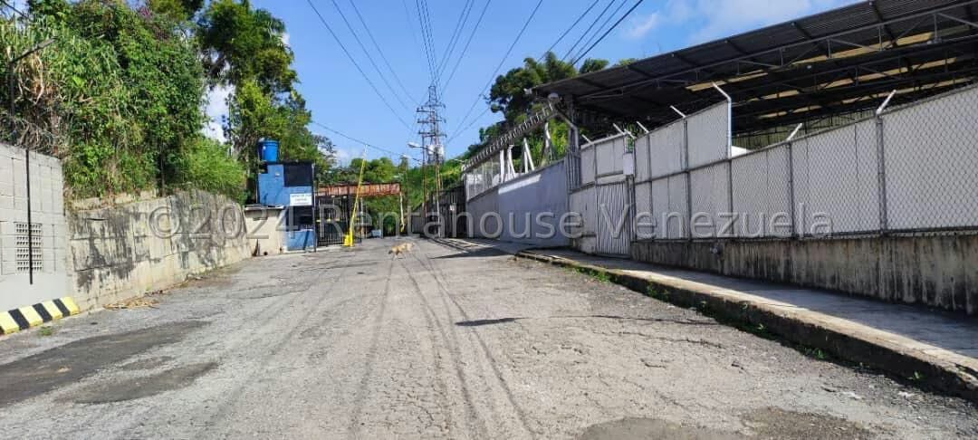 Comercial (Galpon - Deposito) en Venta en Mariche, Distrito Metropolitano - 39