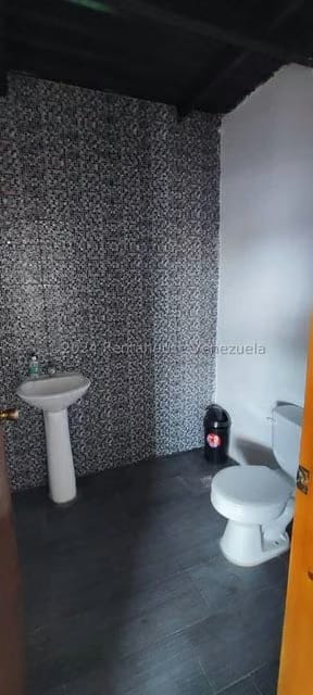 Comercial (Galpon - Deposito) en Venta en Mariche, Distrito Metropolitano - 53