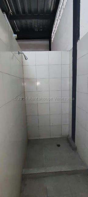 Comercial (Galpon - Deposito) en Venta en Mariche, Distrito Metropolitano - 57