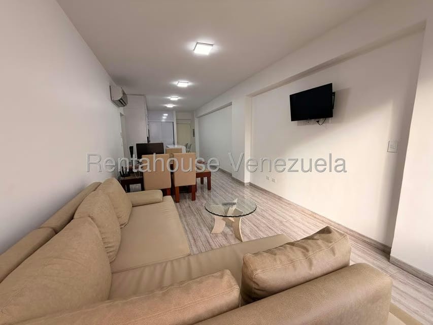 Apartamento (1 Nivel) en Alquiler en El Hatillo, Distrito Metropolitano - 16