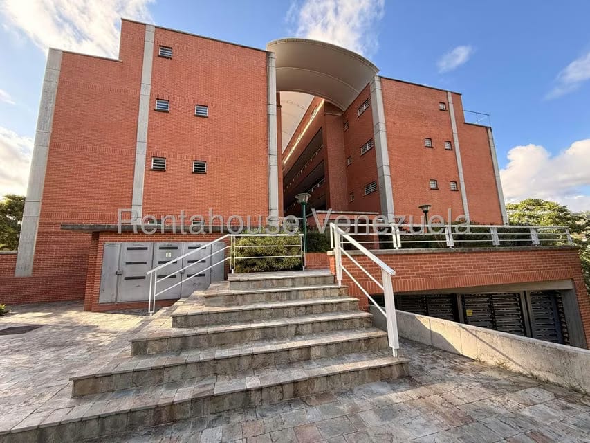 Apartamento (1 Nivel) en Alquiler en El Hatillo, Distrito Metropolitano - 4