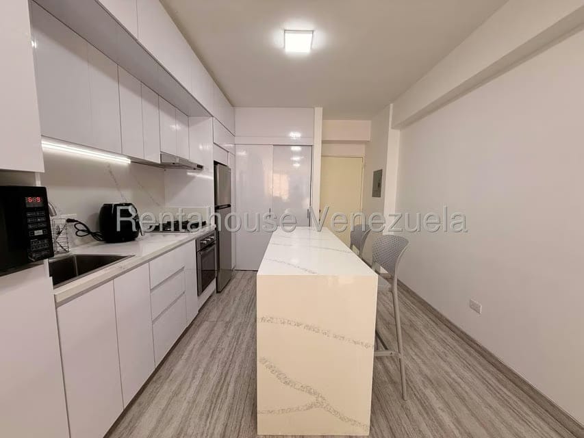 Apartamento (1 Nivel) en Alquiler en El Hatillo, Distrito Metropolitano - 9