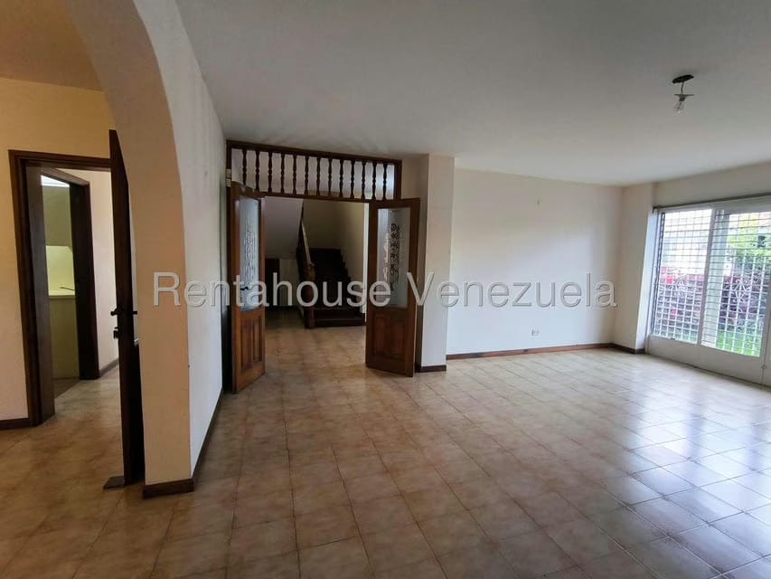 Casa (Duplex) en Venta en Los Naranjos del Cafetal, Distrito Metropolitano - 12