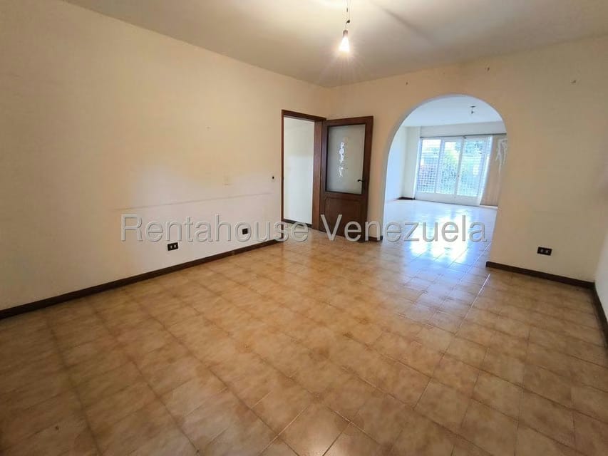 Casa (Duplex) en Venta en Los Naranjos del Cafetal, Distrito Metropolitano - 14