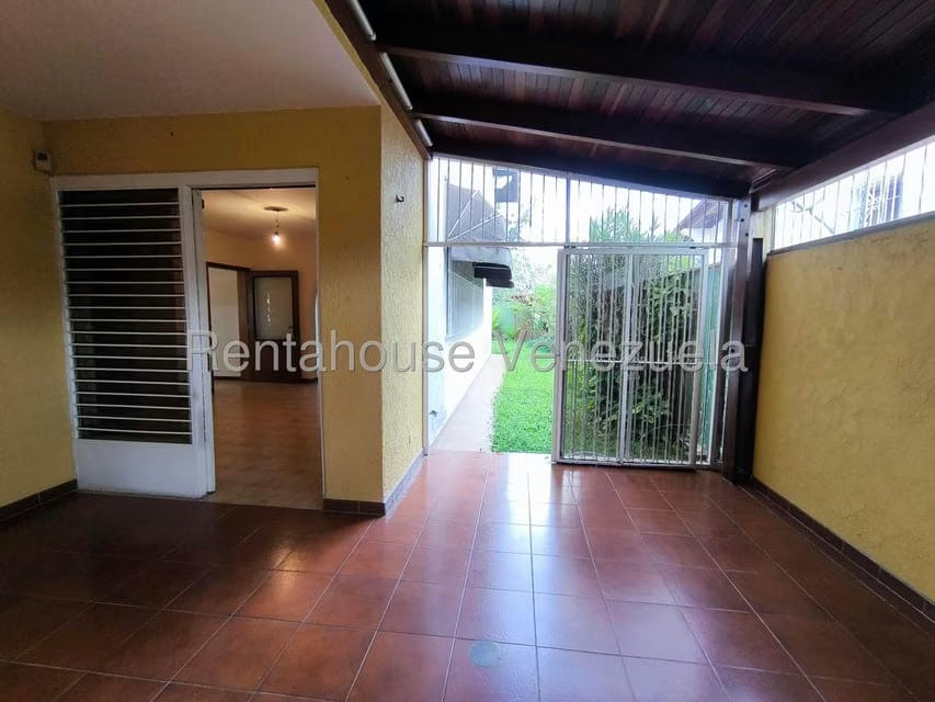 Casa (Duplex) en Venta en Los Naranjos del Cafetal, Distrito Metropolitano - 19