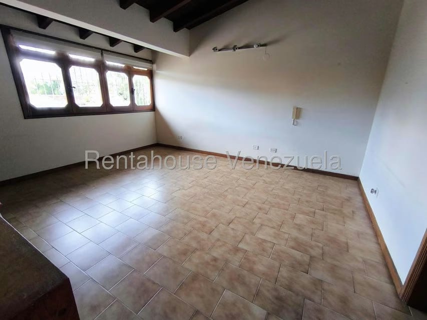 Casa (Duplex) en Venta en Los Naranjos del Cafetal, Distrito Metropolitano - 30