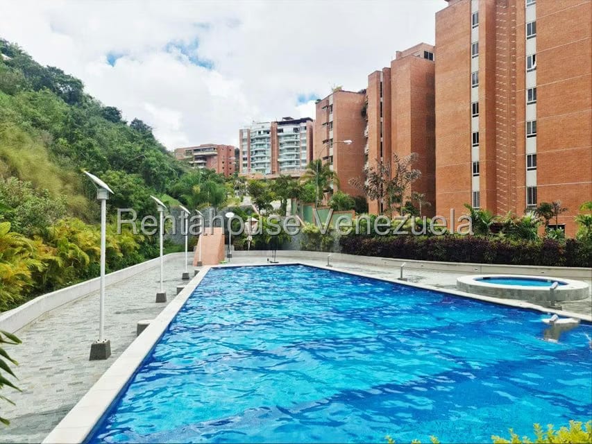 Apartamento (1 Nivel) en Venta en Colinas de Valle Arriba / Mirador de Los Campitos, Distrito Metropolitano - 28
