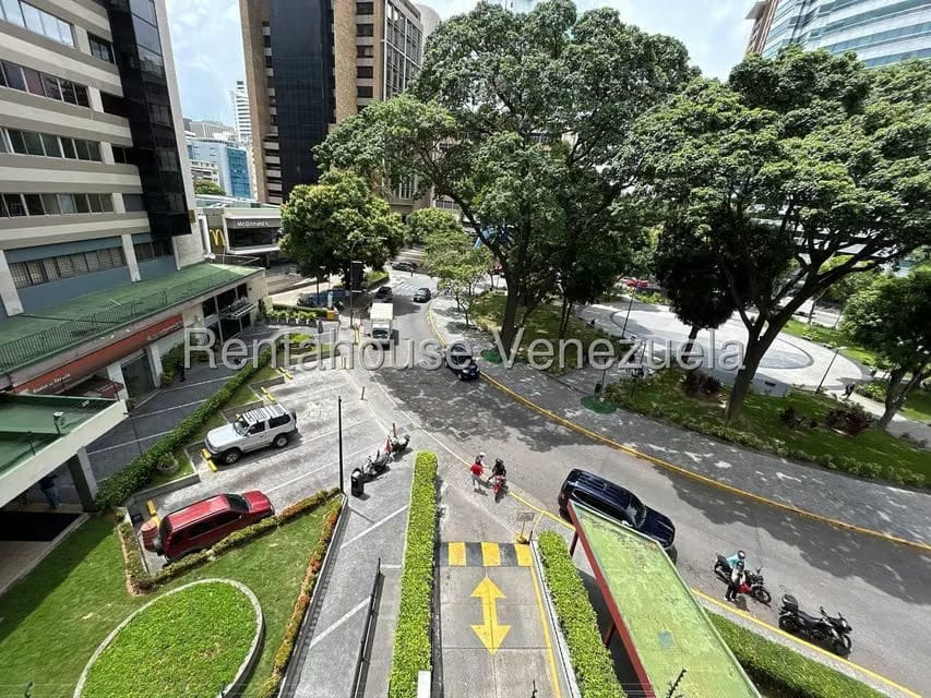 Comercial (Oficina) en Alquiler en La Castellana, Distrito Metropolitano - 23
