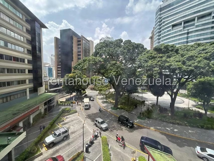Comercial (Oficina) en Alquiler en La Castellana, Distrito Metropolitano - 9
