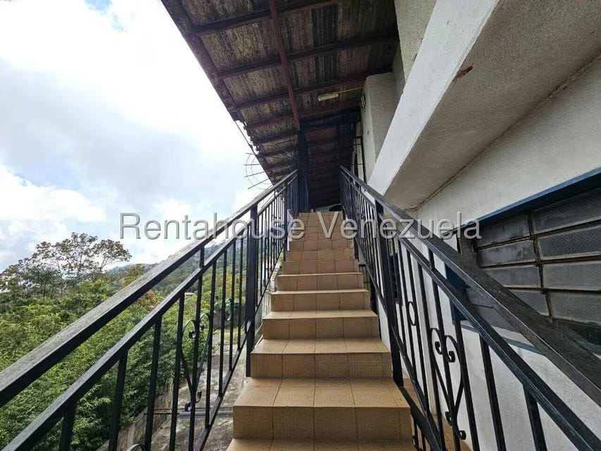 Comercial (Local Comercial) en Venta en El Junquito, Distrito Metropolitano - 11