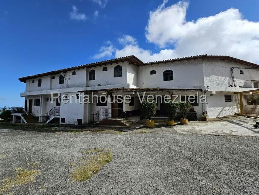 Comercial (Local Comercial) en Venta en El Junquito, Distrito Metropolitano - 5