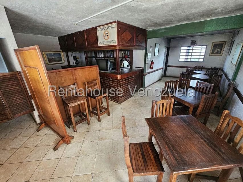 Comercial (Local Comercial) en Venta en El Junquito, Distrito Metropolitano - 8