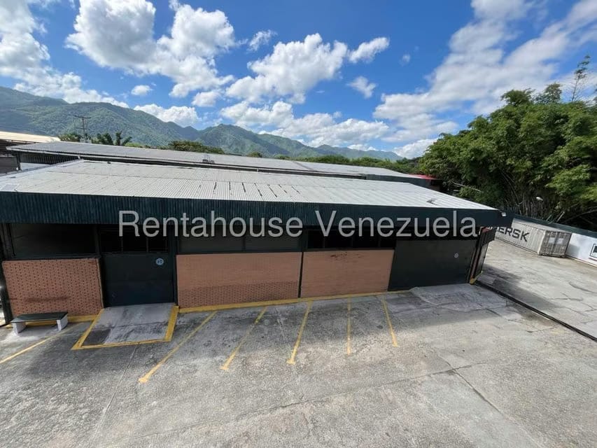 Comercial (Galpon - Deposito) en Alquiler en Guatire, Miranda - 9