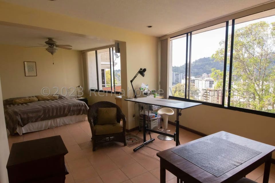 Casa (Multipes Niveles) en Venta en Los Naranjos del Cafetal, Distrito Metropolitano - 11