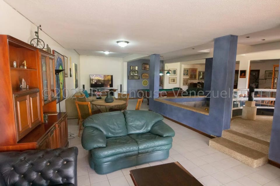 Casa (Multipes Niveles) en Venta en Los Naranjos del Cafetal, Distrito Metropolitano - 22