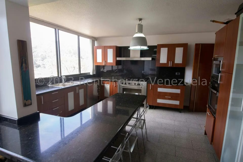 Casa (Multipes Niveles) en Venta en Los Naranjos del Cafetal, Distrito Metropolitano - 4