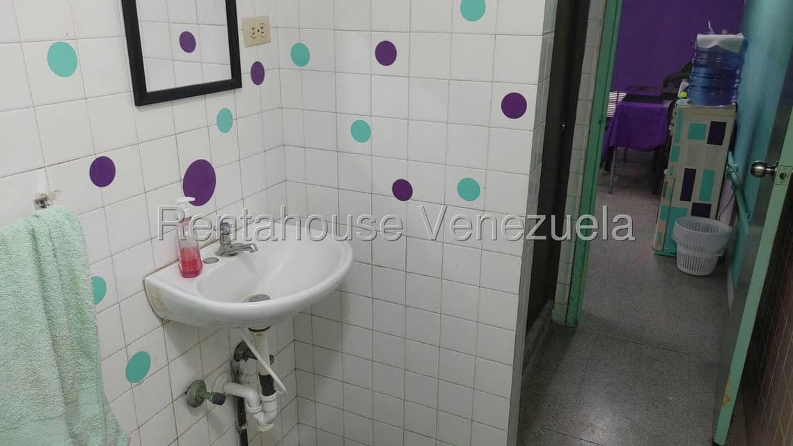 Comercial (Local Comercial) en Alquiler en Avenida Bella Vista, Zulia - 14